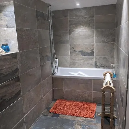 D'hote La Fontaine B&B Saint-Michel-Lapujade