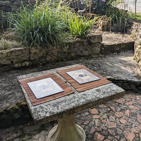 D'hote La Fontaine 3*